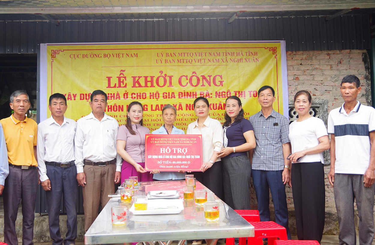 Hỗ trợ 60 triệu đồng xây dựng nhà ở cho hộ nghèo ở thôn Hồng Lam,