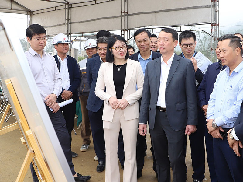 Chủ tịch UBND tỉnh kiểm tra tại các khu, cụm công nghiệp trên địa bàn xã Nghi Xuân