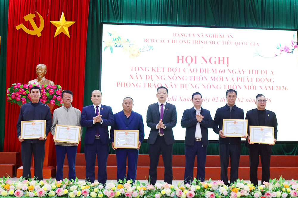 Xã Nghi Xuân: Tổng kết đợt cao điểm 60 ngày thi đua xây dựng Nông thôn.