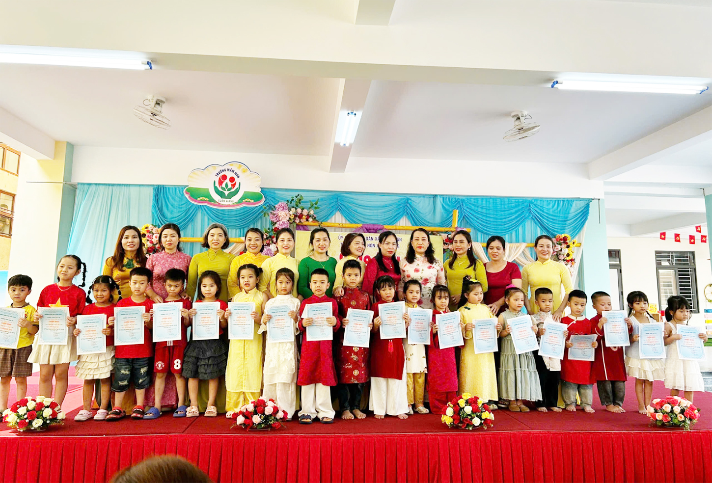 Ấn tượng  chương trình “ Giao lưu đọc thuộc Truyện Kiều”  tại Trường Mầm non Xuân Giang