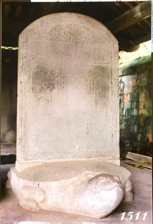 VUA PHONG PHÚC THẦN, DÂN THỜ THÁNH BẢNG   