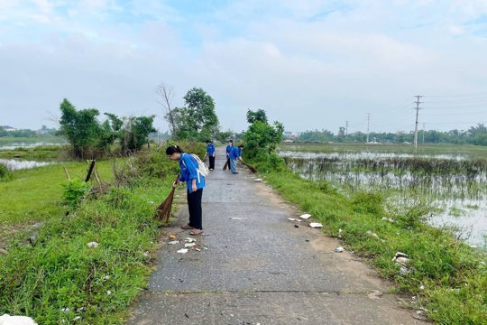 Tuổi trẻ Nghi Xuân sôi nổi hưởng ứng Ngày Chủ nhật xanh năm 2026