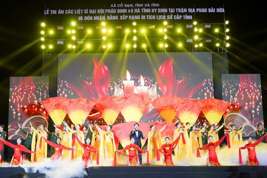 Trang trọng lễ tri ân các liệt sĩ Đại đội Pháo binh 45 Hà Tĩnh