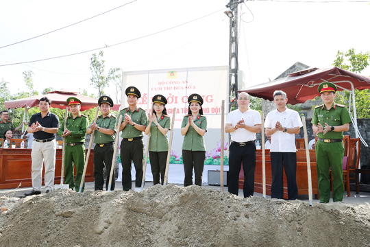 Khởi công xây dựng nhà nghĩa tình đồng đội cho cán bộ Công an có hoàn cảnh khó khăn ở Nghi Xuân.