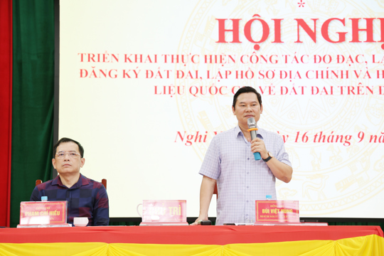 Triển khai thực hiện công tác đo đạc, lập bản đồ địa chính, lập hồ sơ địa chính và hoàn thành cơ sở dữ liệu đất đai trên địa bàn xã Nghi Xuân. 