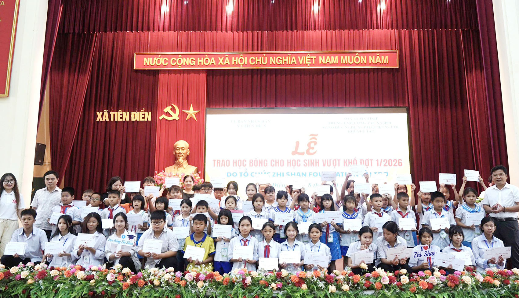 Trao 57 suất học bổng Zhi Shan Foundation cho học sinh khó khăn
